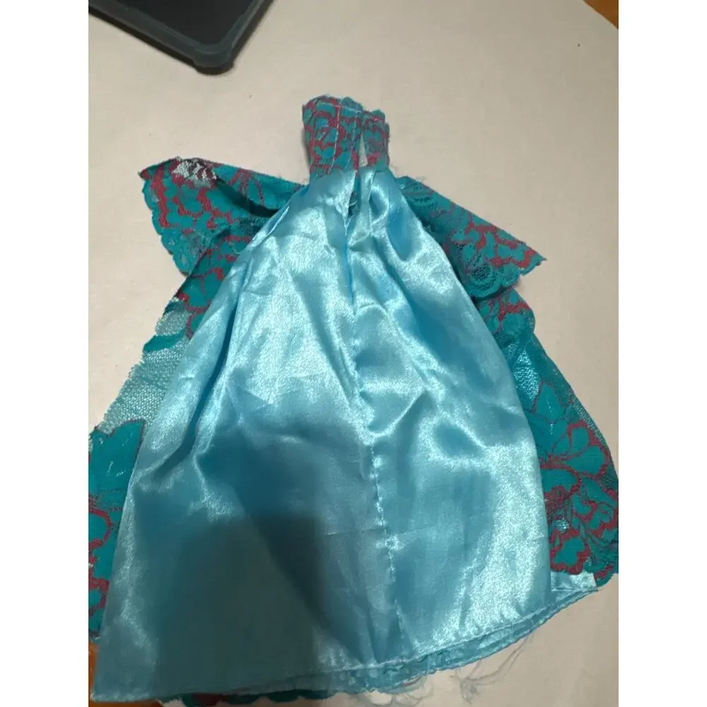 Vintage‎ 90s Barbie Turquoise Blue Ball Gown & new bonus Fashion outfit NIP